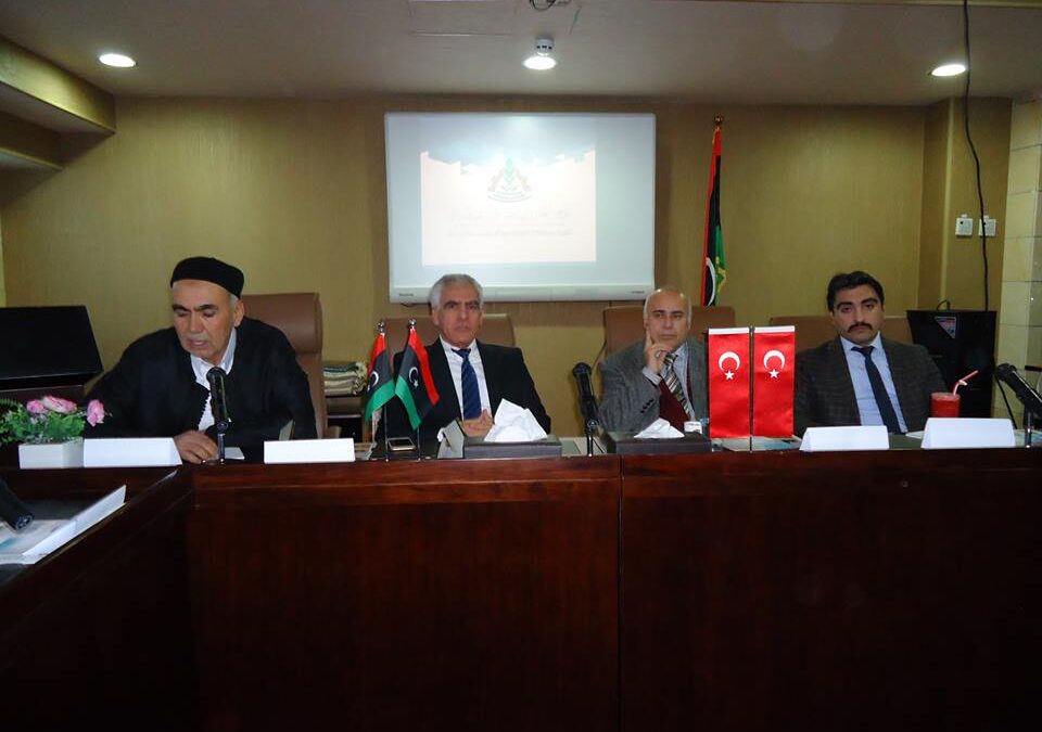 احتفالية تكريم على شرف الجهاز الاداري للقنصلية التركية